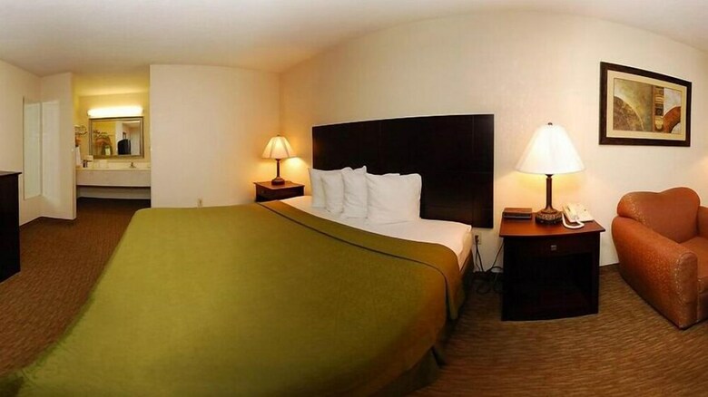 Motel Quality Inn Russellville