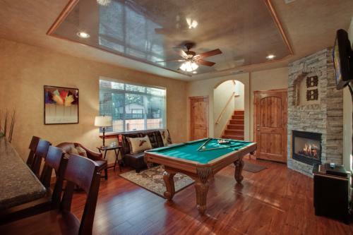 Creekwood Lodge