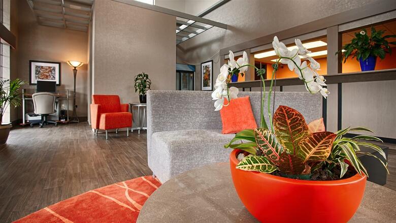 Hotel Best Western Plus Colony Inn