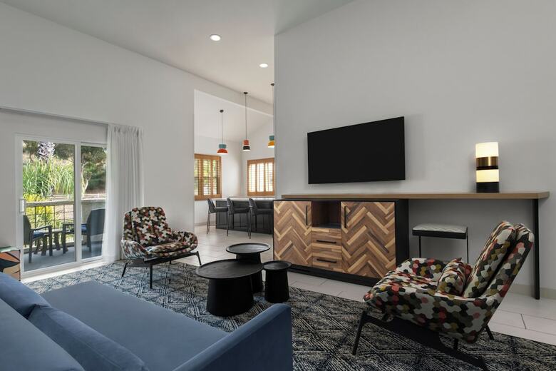 Hotel Catalina Canyon Resort