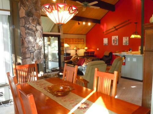 Apartamento Three-bedroom Premier Unit #28 By Escape For All Seasons