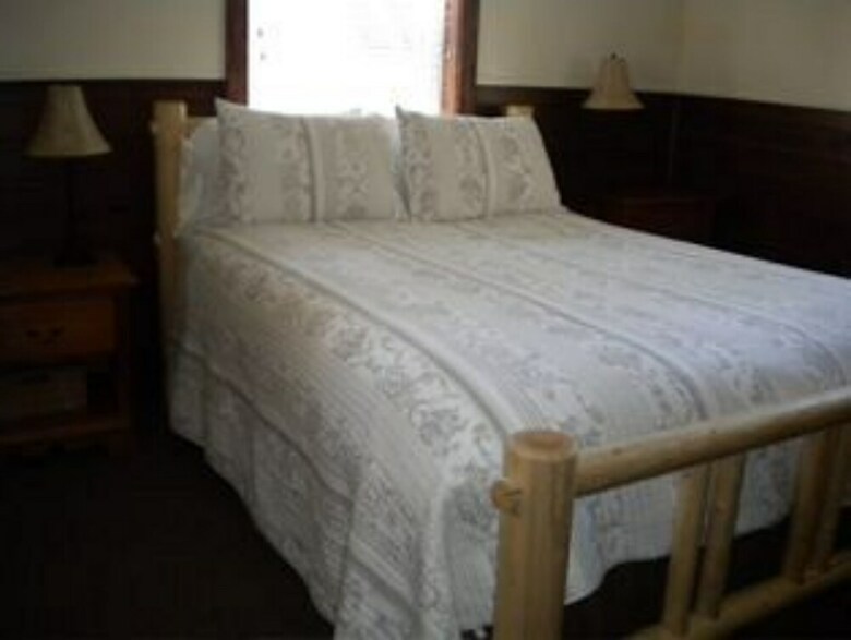 Hotel Bear Creek Resort