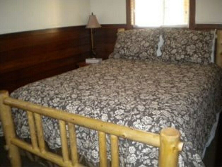 Hotel Bear Creek Resort