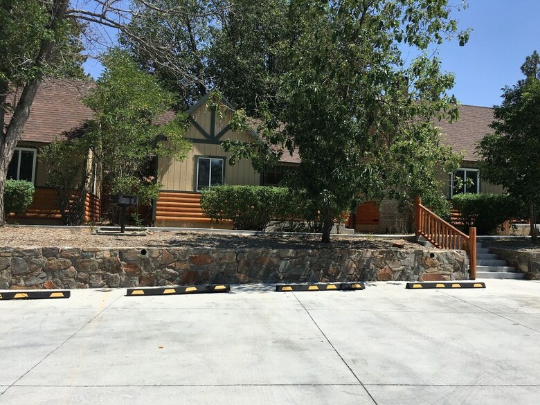 Hotel Bear Creek Resort