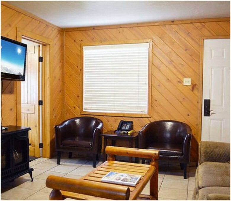 Hotel Bear Creek Resort
