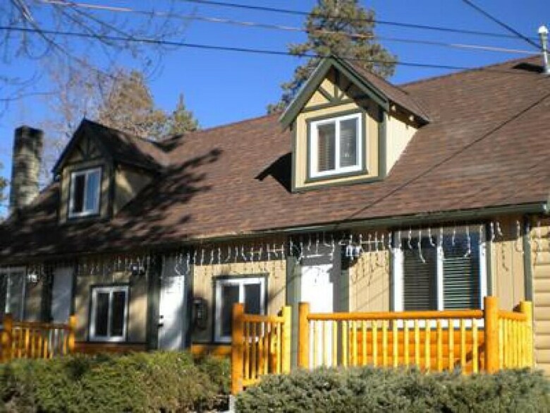 Hotel Bear Creek Resort