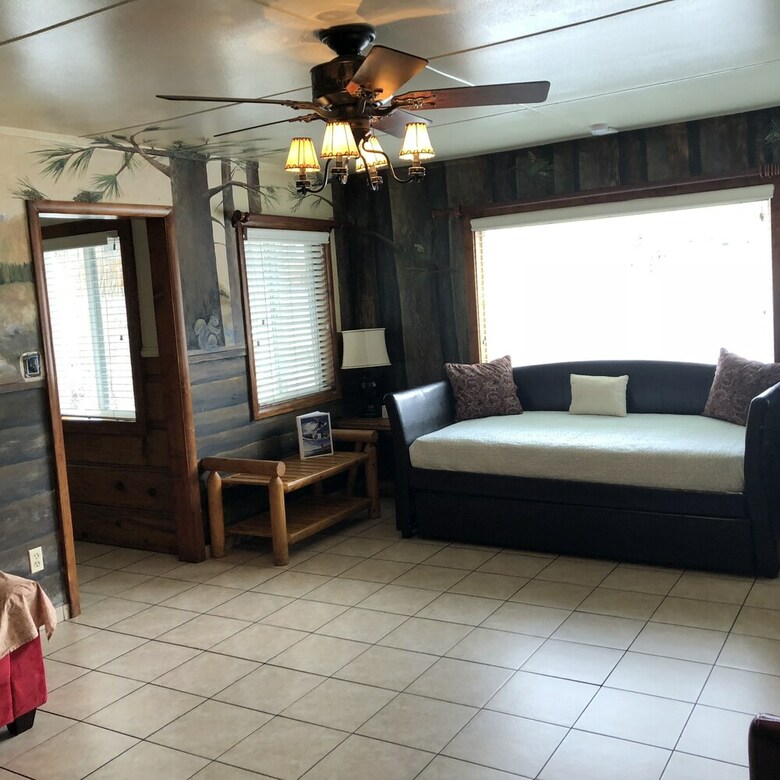 Hotel Bear Creek Resort
