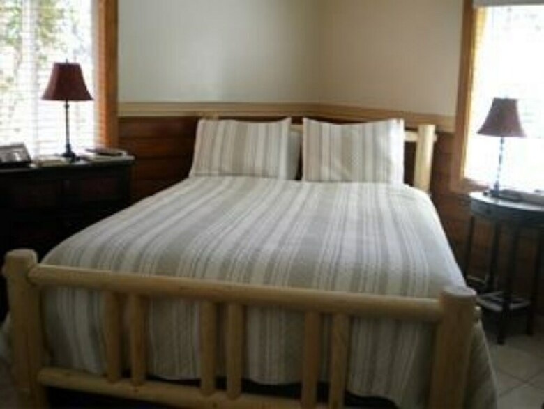 Hotel Bear Creek Resort