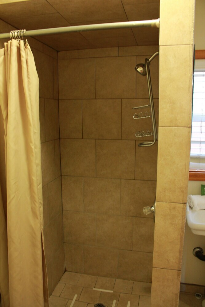 Hotel Bear Creek Resort