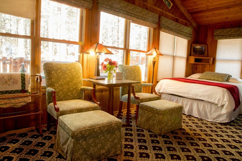 Alpenhorn Bed And Breakfast
