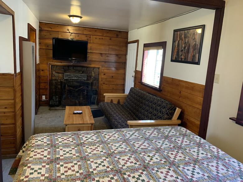 Hotel Wolf Creek Resort