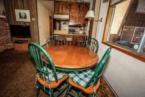 Cedar Pines #1529
