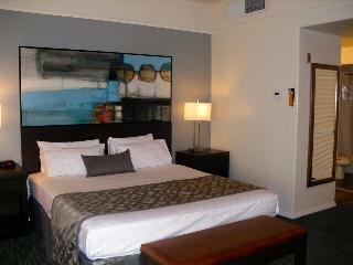 Tamarack Beach Hotel