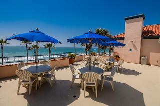 Tamarack Beach Hotel