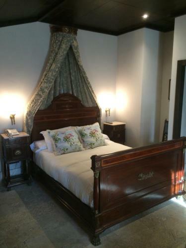 Hotel Palacio De Meng�bar