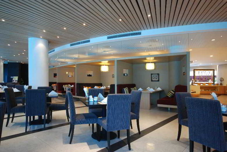 Hotel Comfort Suites