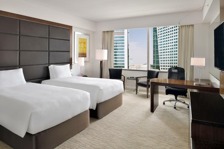 Hotel Crowne Plaza Festival City