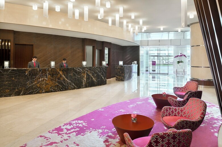 Hotel Crowne Plaza Festival City