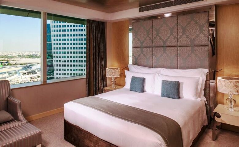 Hotel Crowne Plaza Festival City