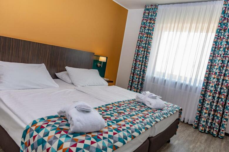 Trans World Hotel Donauwelle