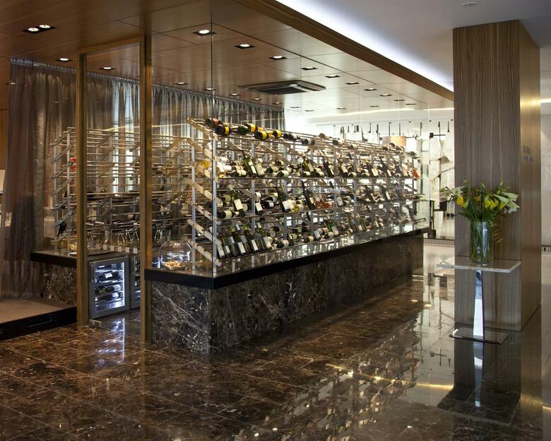 Best Western Premier Hotel International