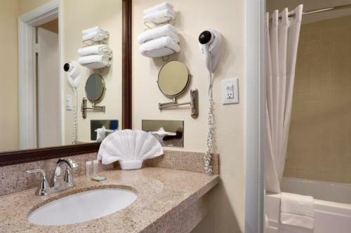 Hotel Travelodge Orange County Airport