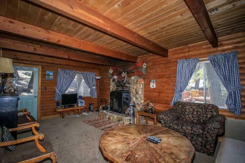 Canyon Log Retreat #1297