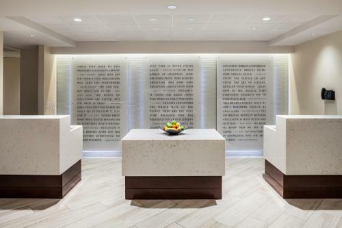 Hotel Fullerton Marriott At California State University