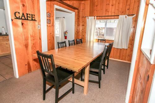 Blue Jay Cabin By Big Bear Cool Cabins