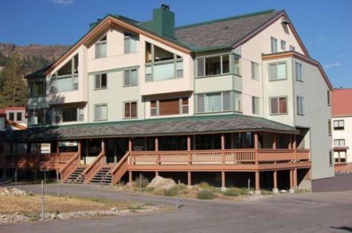 Sun Meadows Apartment