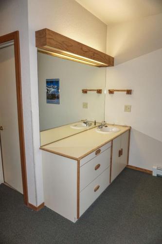 Sun Meadows Apartment