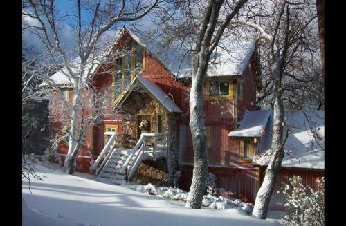 Lakeview Lodge