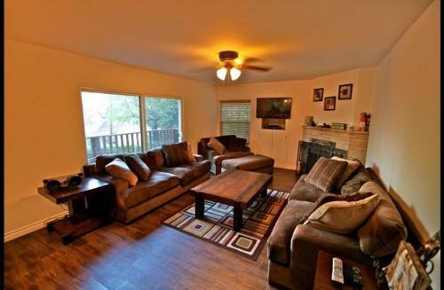 Honey Bear Lodge