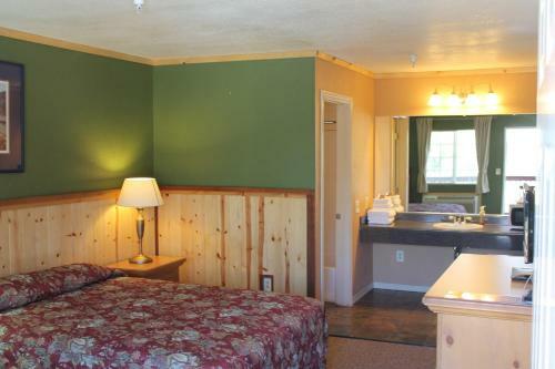 Whitney Portal Hostel And Hotel
