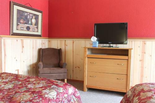 Whitney Portal Hostel And Hotel