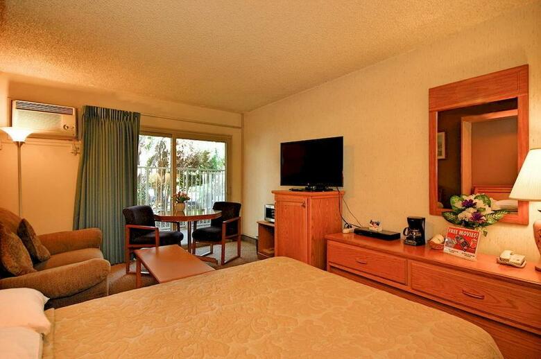 Hotel Super 8 Long Beach