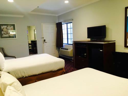 Crimson Hotel, Manhattan Beach
