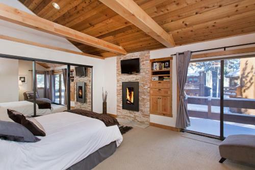 Lodge Mammoth Golf Properties By 101 Great Escapes