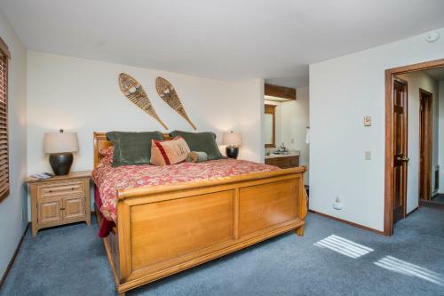 Lodge Mammoth Golf Properties By 101 Great Escapes