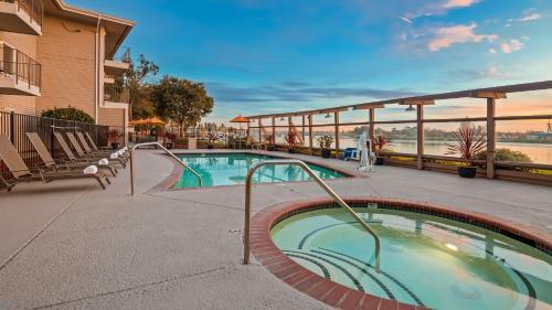 Hotel Executive Inn & Suites Oakland