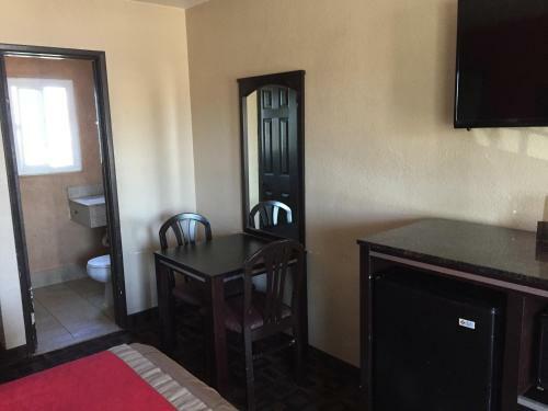 Hotel Harbor Inn & Suites Oceanside