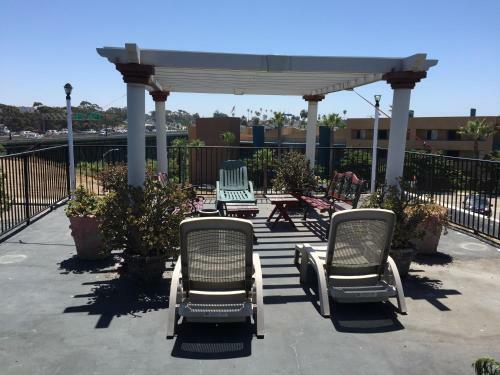 Hotel Harbor Inn & Suites Oceanside