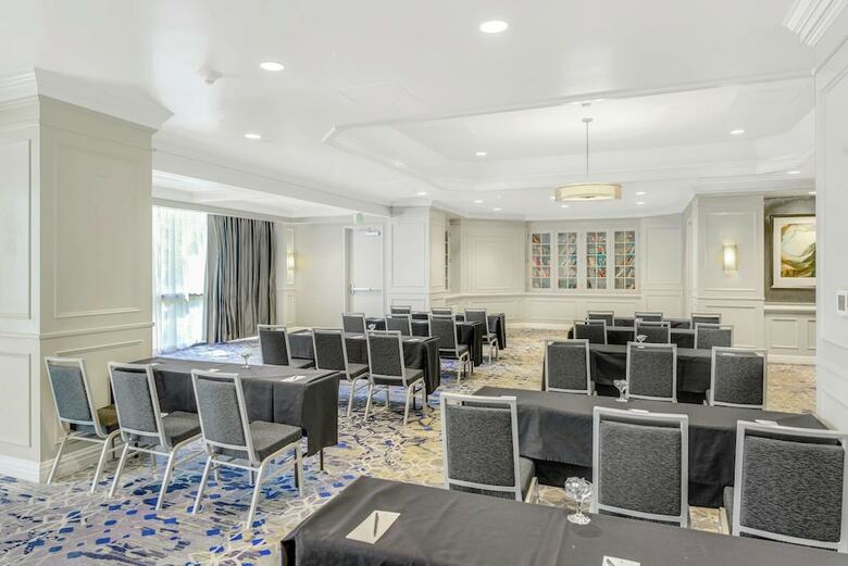 Hotel Embassy Suites By Hilton Anaheim-orange