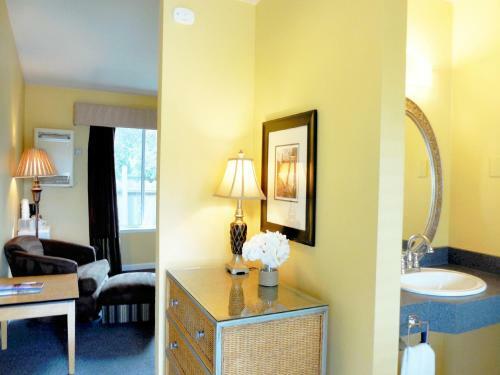 Posada Sea Breeze Inn - Pacific Grove