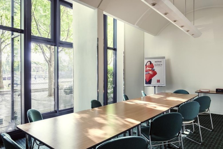 Hotel Ibis Paris La Villette Cit� Des Sciences 19�me