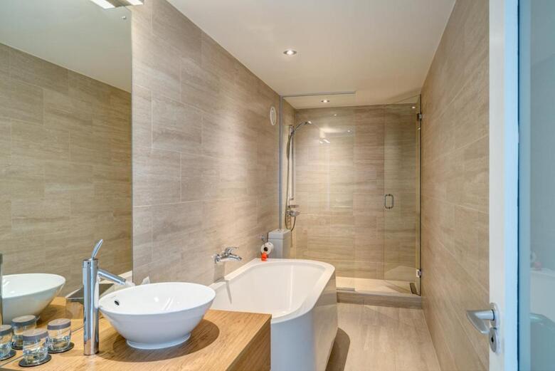 Apex City Quay Hotel And Spa
