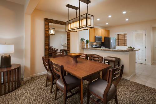 The Westin Mission Hills Villas