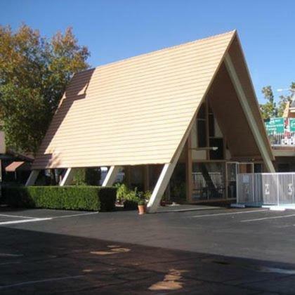 Motel Shasta Lodge