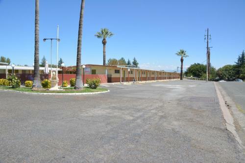 Motel Gateway Inn