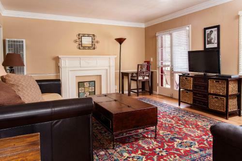 Apartamento Hollywood Hills Suites